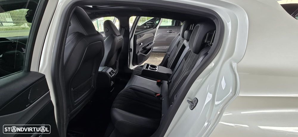 Peugeot 308 1.2 PureTech GT Pack EAT8 - 26