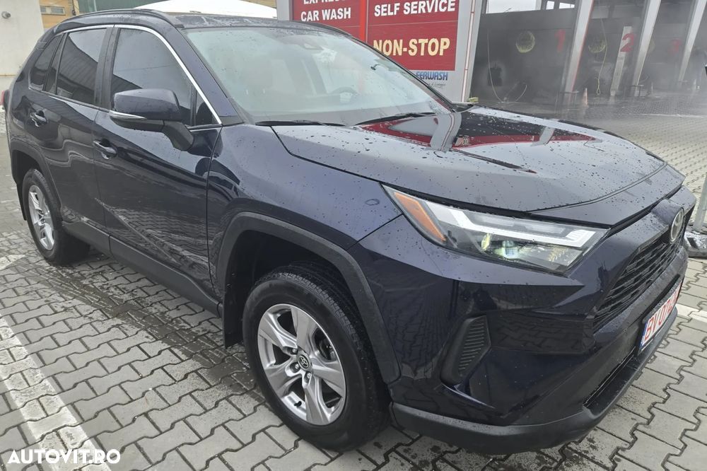 Toyota RAV4 - 3
