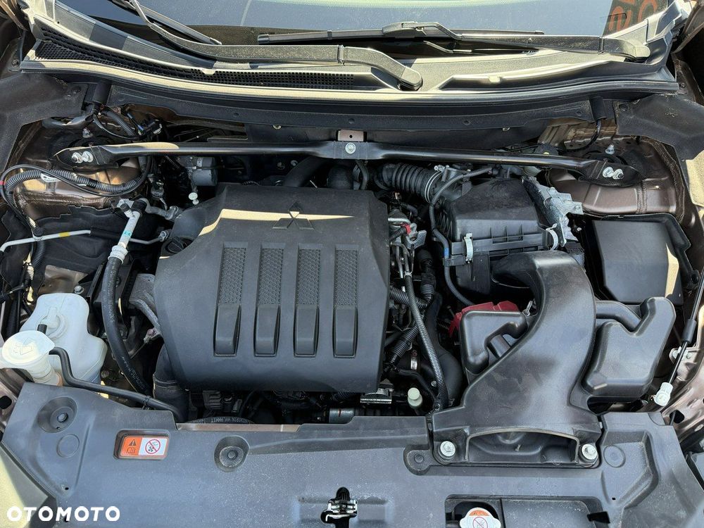 Mitsubishi Eclipse Cross - 35