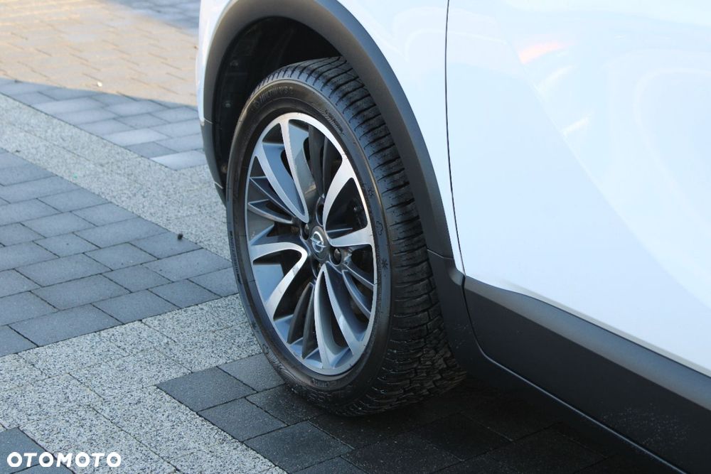 Opel Crossland X - 17