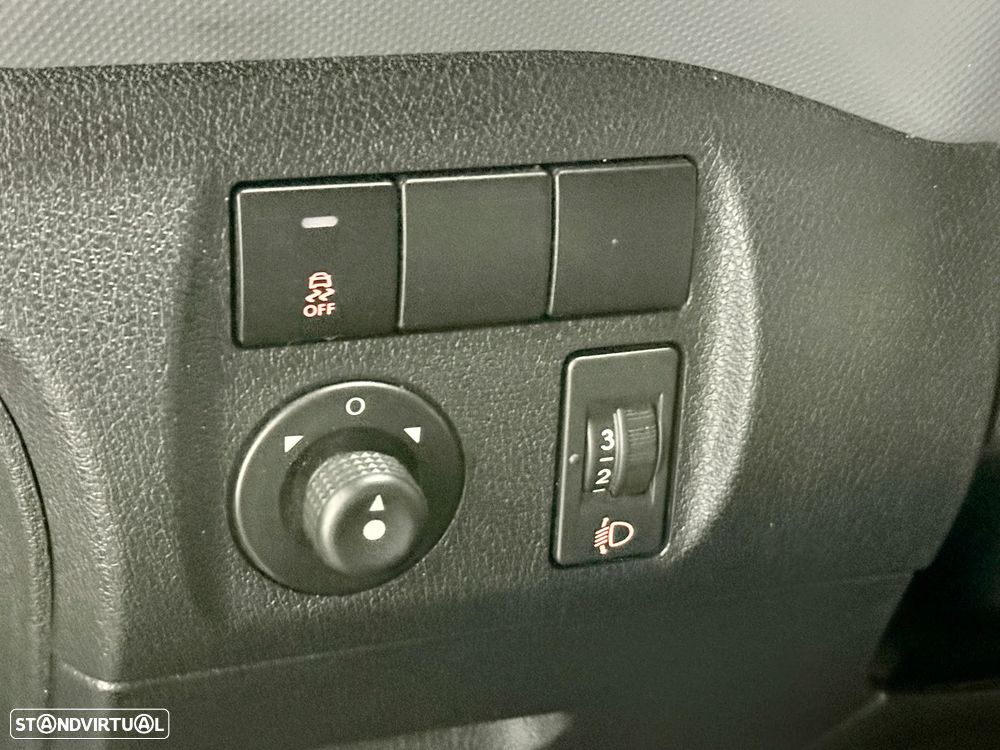 Citroën BERLINGO 1.6 HDI LONGA - 21