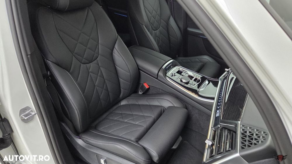 BMW X5 xDrive50e - 12