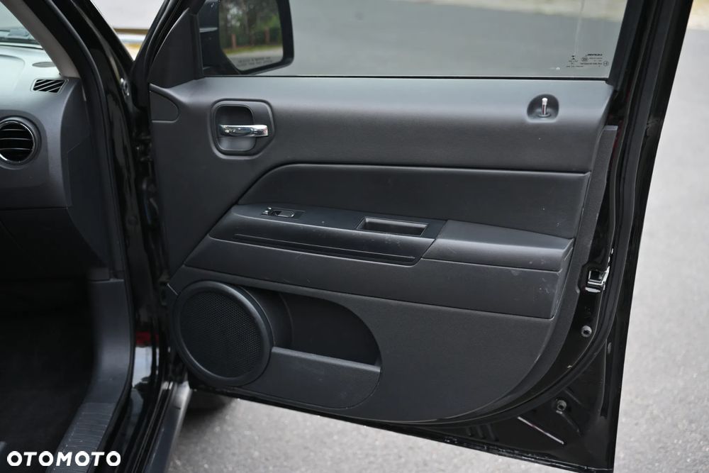 Jeep Patriot - 35