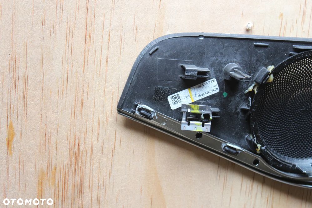 DEKOR DRZWI LEWY PRZÓD MERCEDES C KLASA W205 2018 - 9