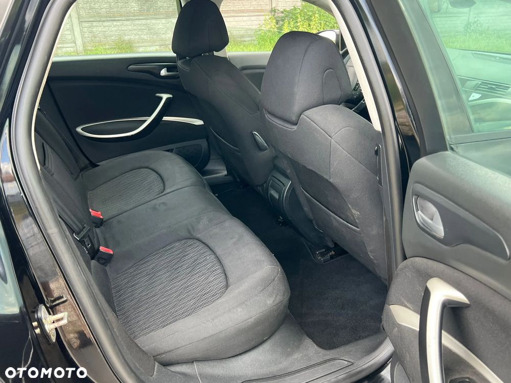 Citroën C5 1.6 HDi Attraction - 13