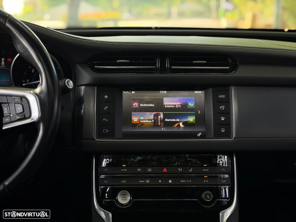 Jaguar XF 20d AWD Aut. R-Sport - 15