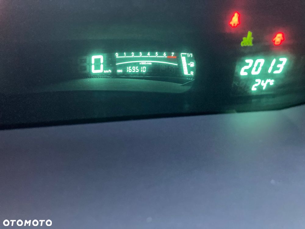 Toyota Yaris 1.3 Luna A/C - 14