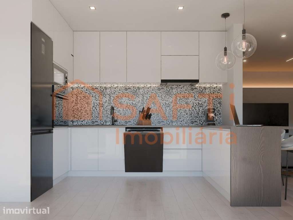 Apartamento T3 com Garagem Box no Centro do Entroncamento | Excelen... - Grande imagem: 5/23