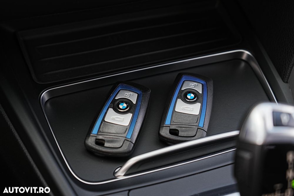 BMW Seria 3 318i Aut. M Sport - 20