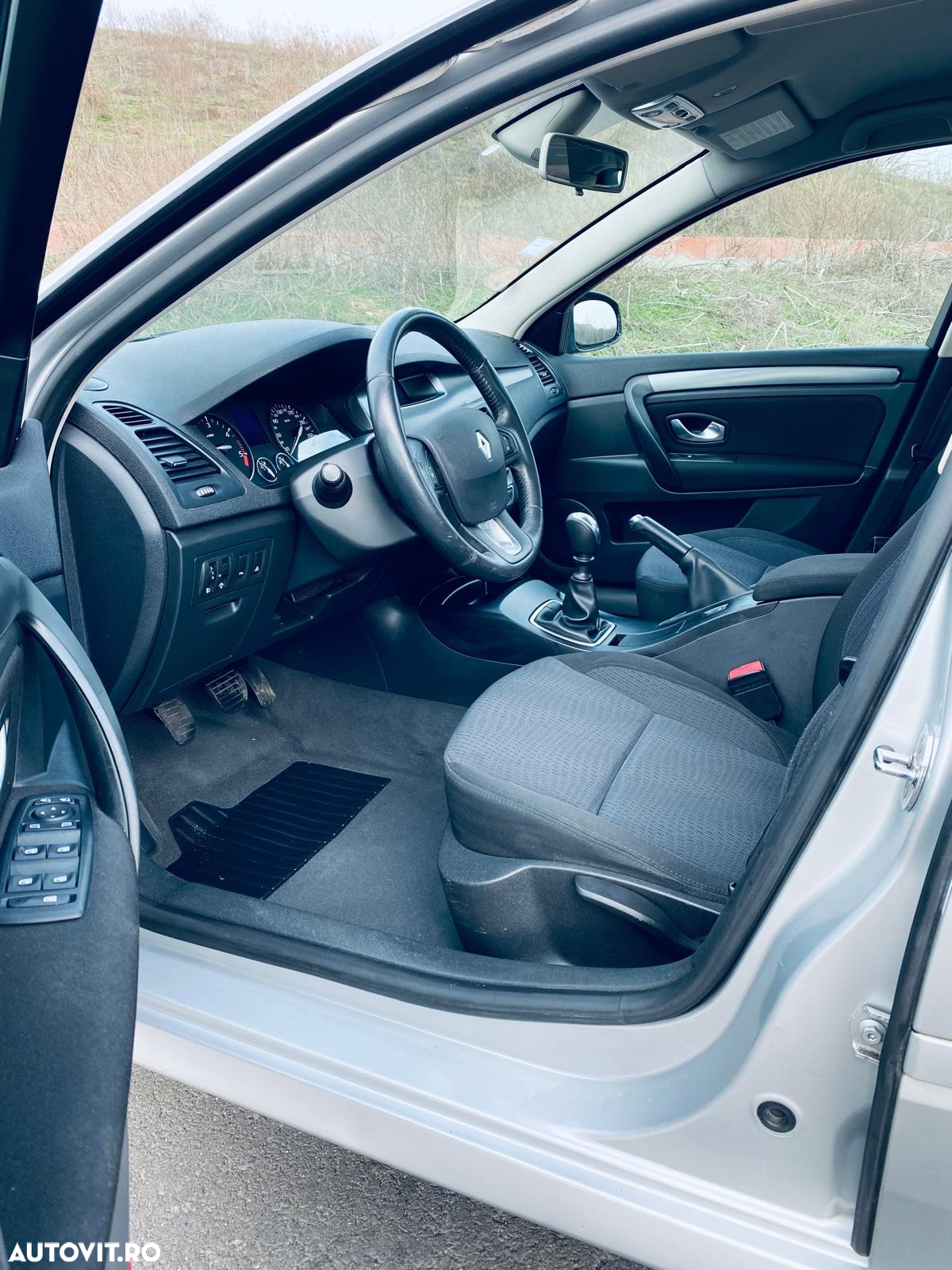 Renault Laguna 1.5dCi Dynamique - 3