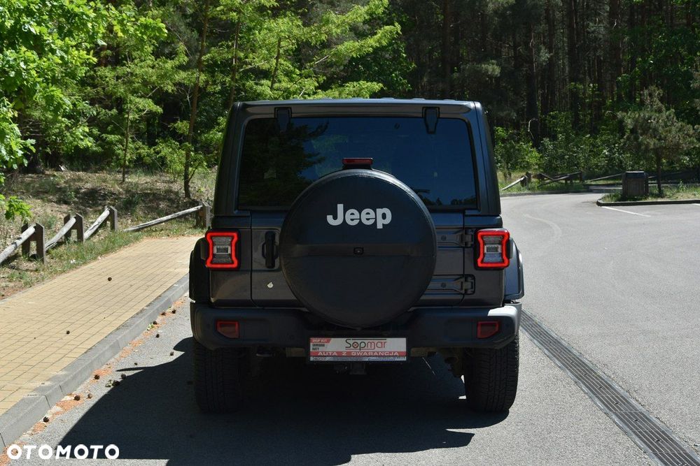 Jeep Wrangler Unlimited GME 2.0 Turbo Sahara - 13