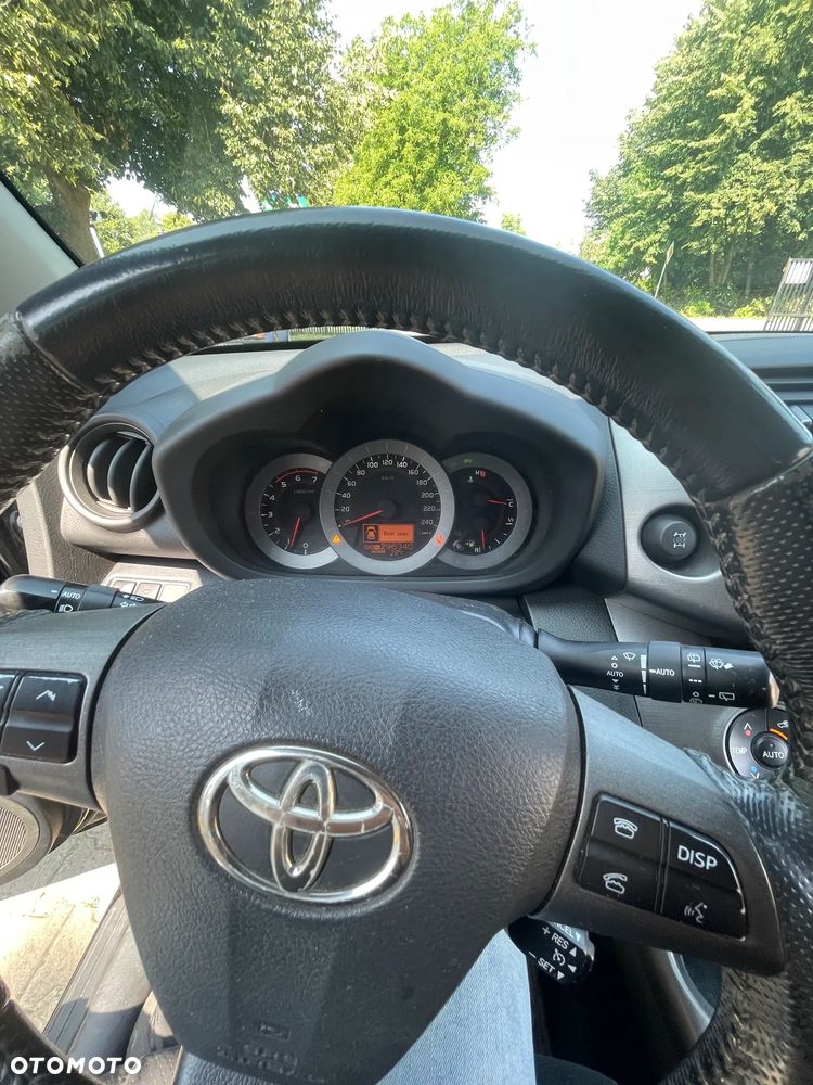 Toyota RAV4 2.2 D-4D 2010 - 7