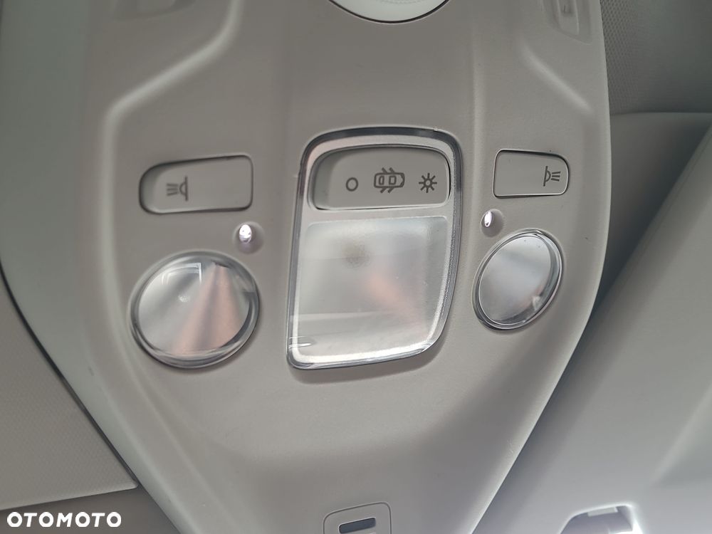 Citroën C4 Grand Picasso e-HDi 115 Exclusive - 28
