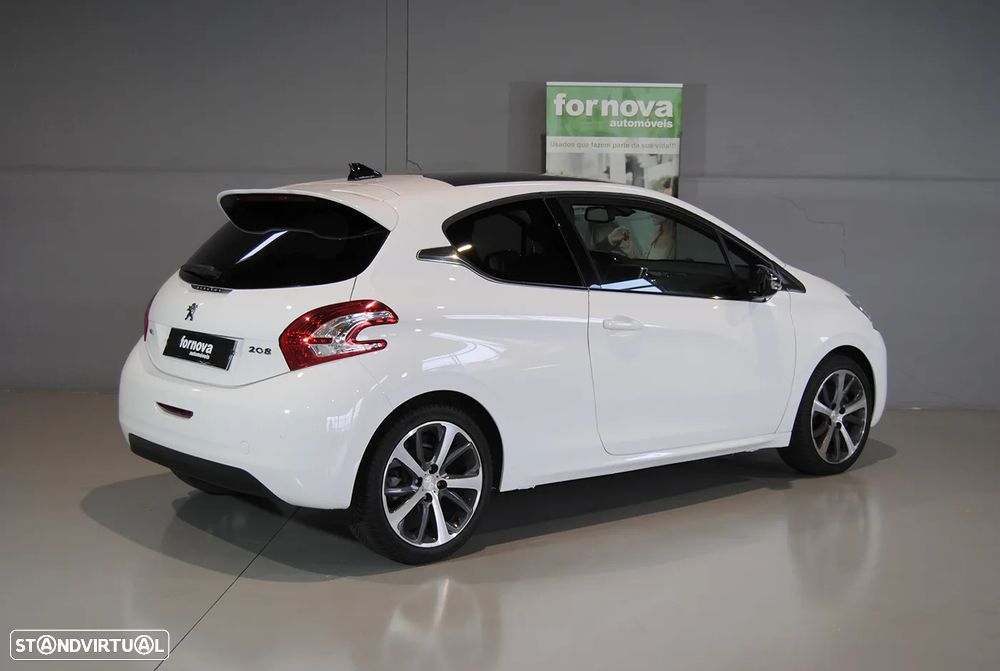 Peugeot 208 155 THP Allure - 6
