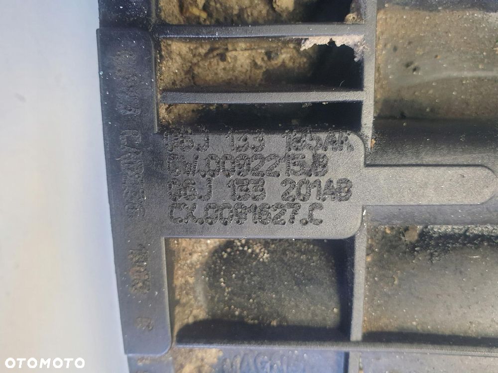 Audi A3 II 8P 1.8 TFSI KOLEKTOR SSĄCY 06J133201AB - 2