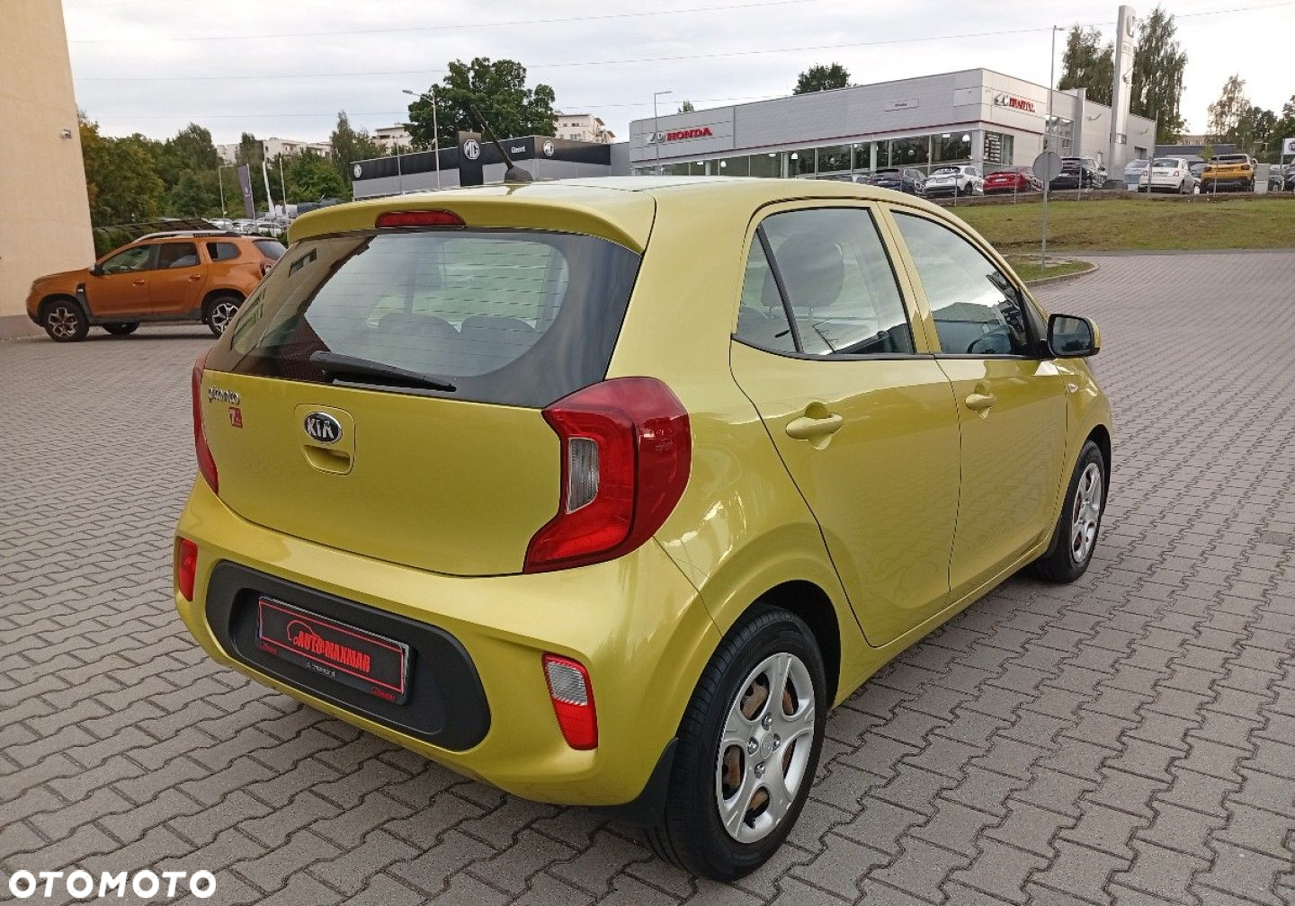 Kia Picanto - 8