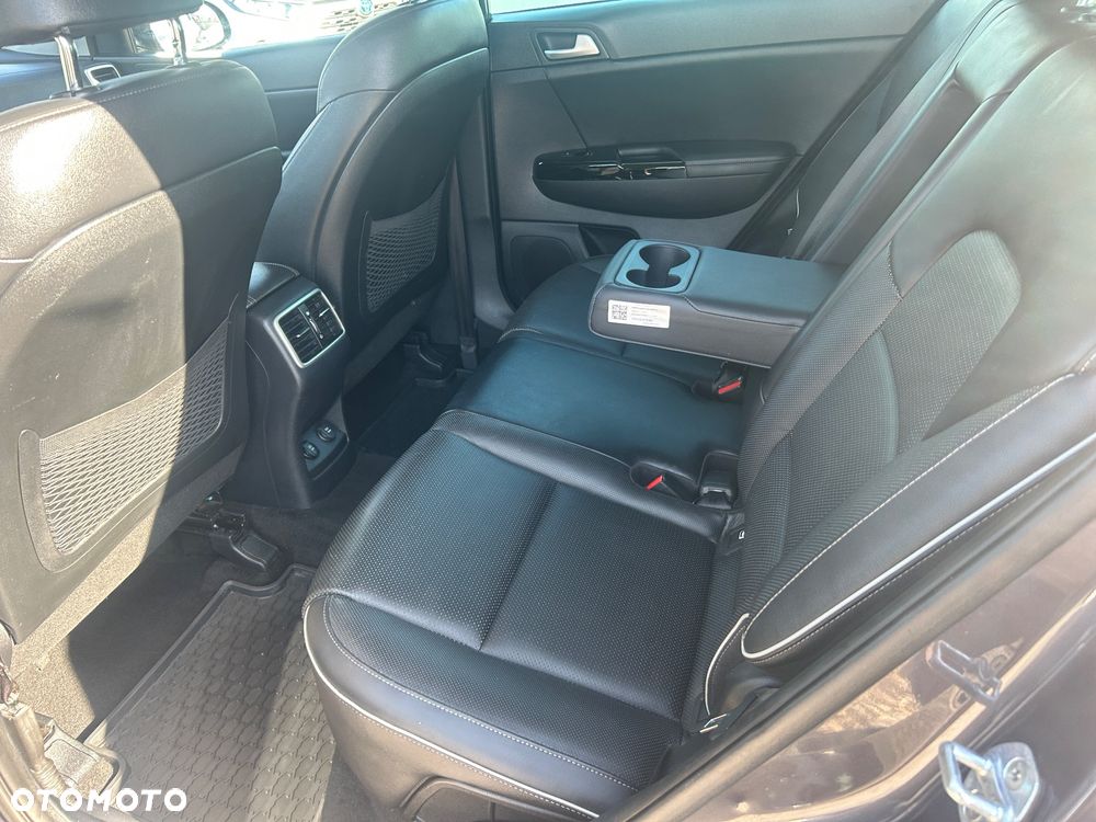 Kia Sportage 1.7 CRDI 2WD Edition 7 - 10