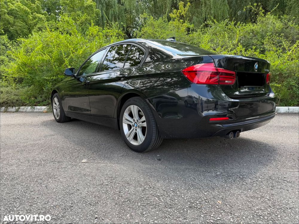 BMW Seria 3 320d Aut. Sport Line - 4