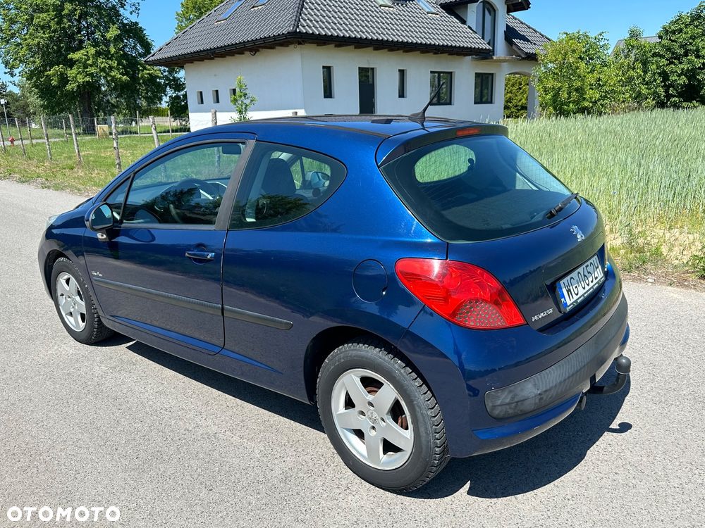Peugeot 207 1.4 16V Trendy - 7