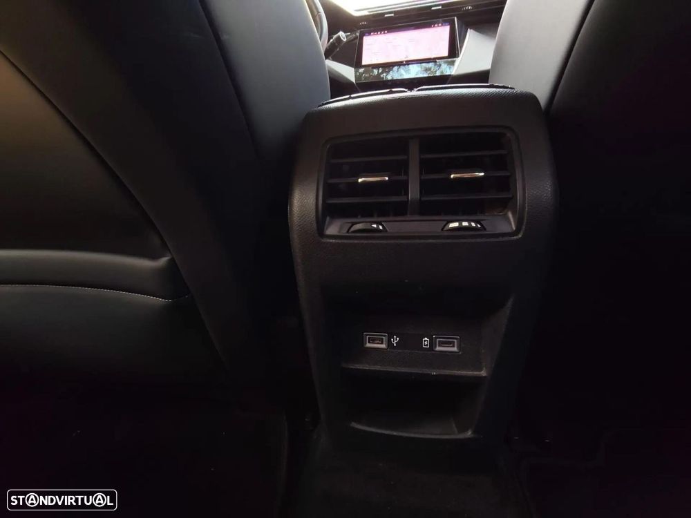 Peugeot 308 1.2 PureTech Allure EAT8 - 20