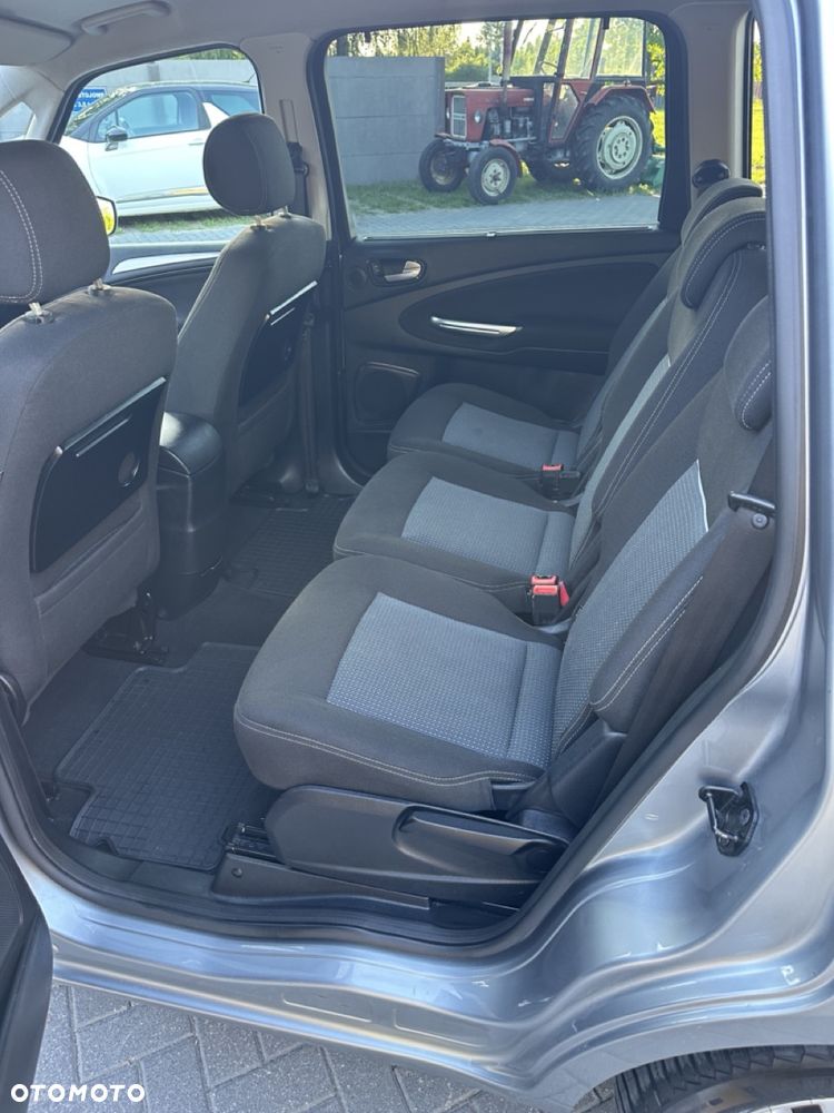 Ford Galaxy 2.0 TDCi Ambiente - 18