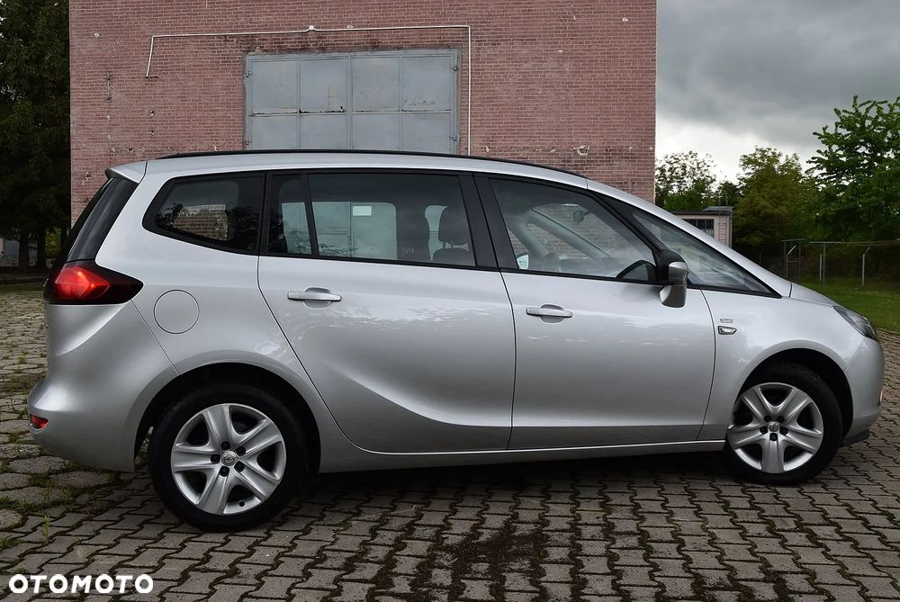 Opel Zafira - 3
