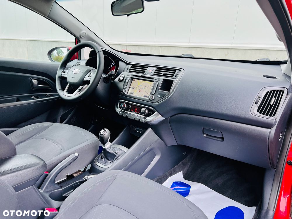 Kia Rio 1.4 Spirit - 27