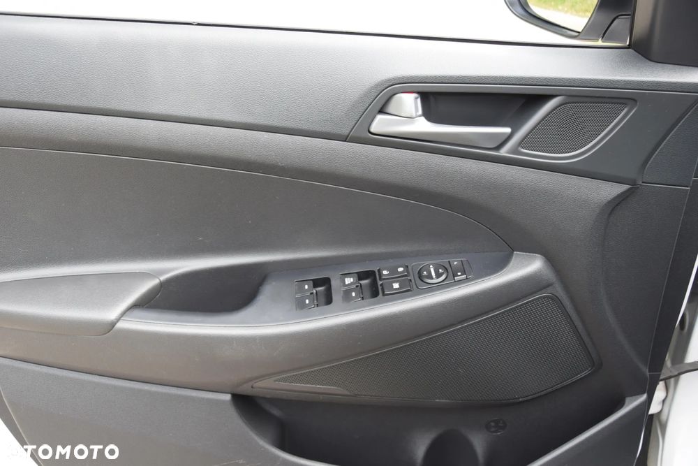 Hyundai Tucson 1.7 CRDI BlueDrive Comfort 2WD - 22