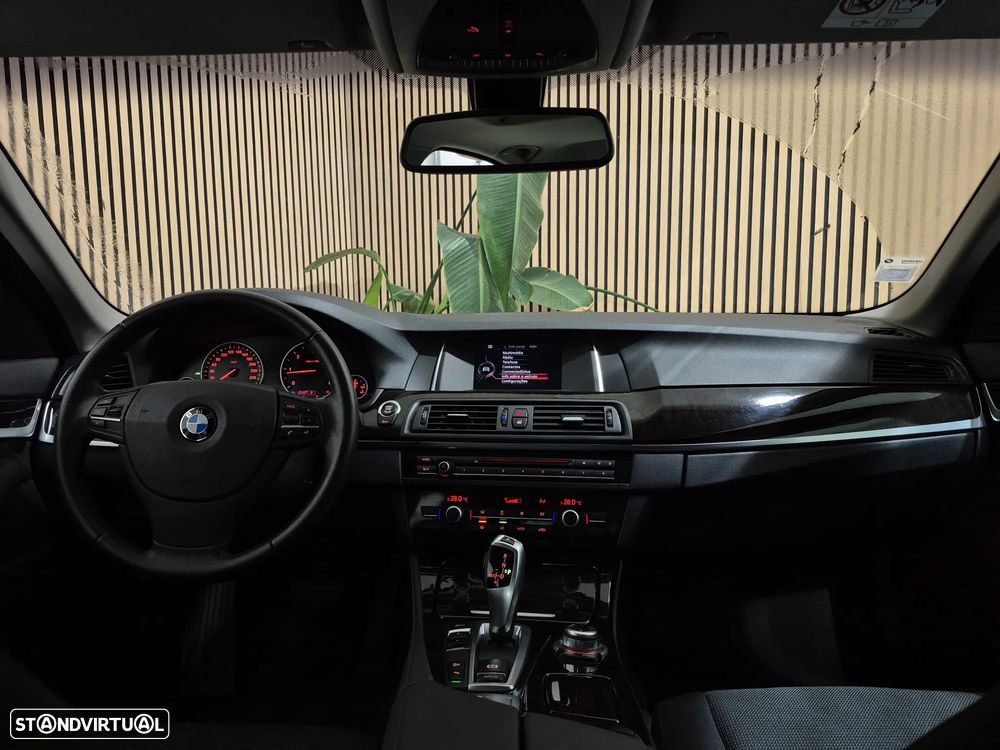 BMW 520 d xDrive Auto - 9