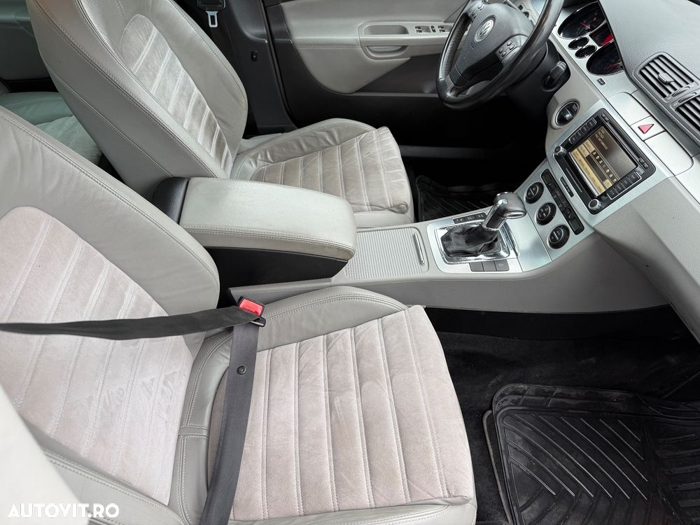 Volkswagen Passat 2.0 TDI DPF DSG Highline - 9