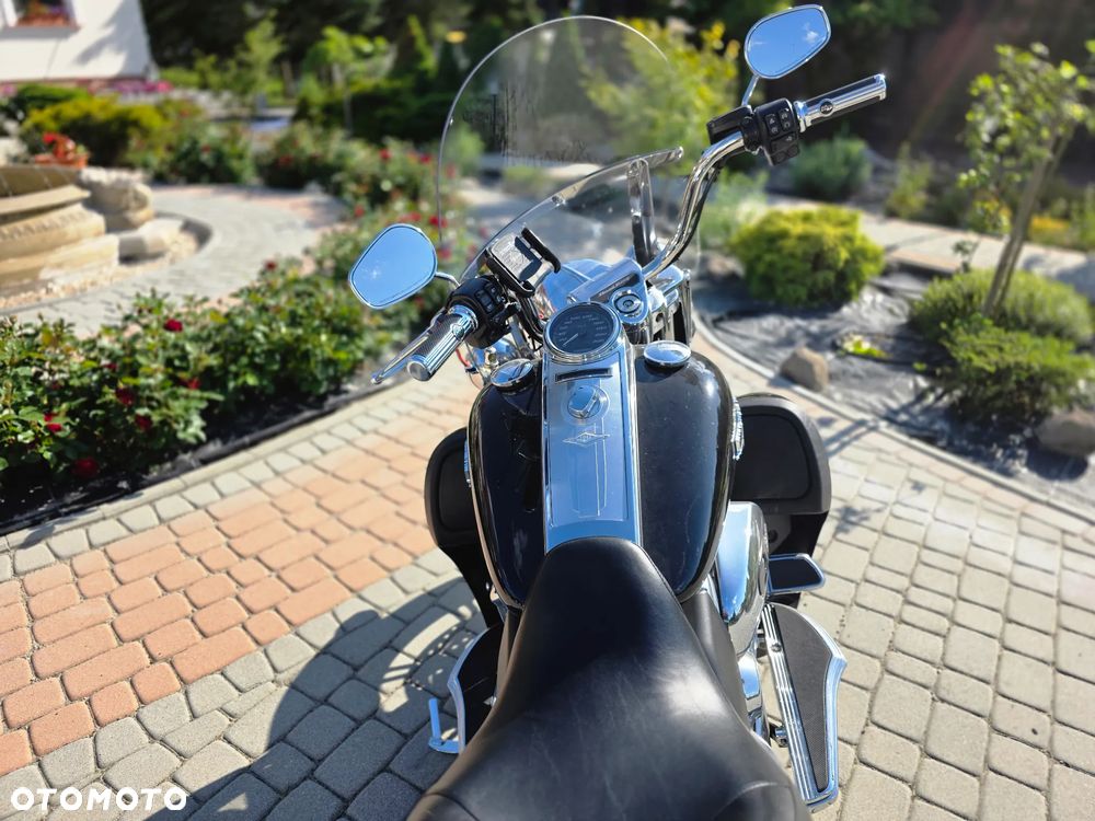 Harley-Davidson Touring Road King - 12