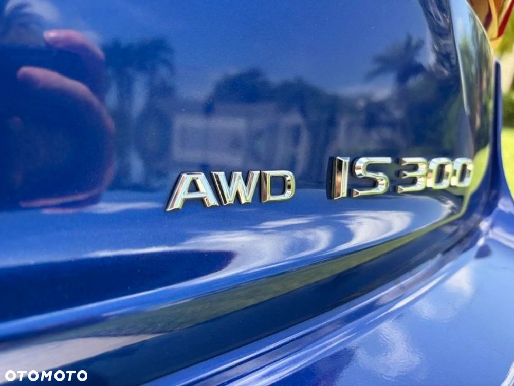 Lexus IS 200t / 300 F Sport - 22