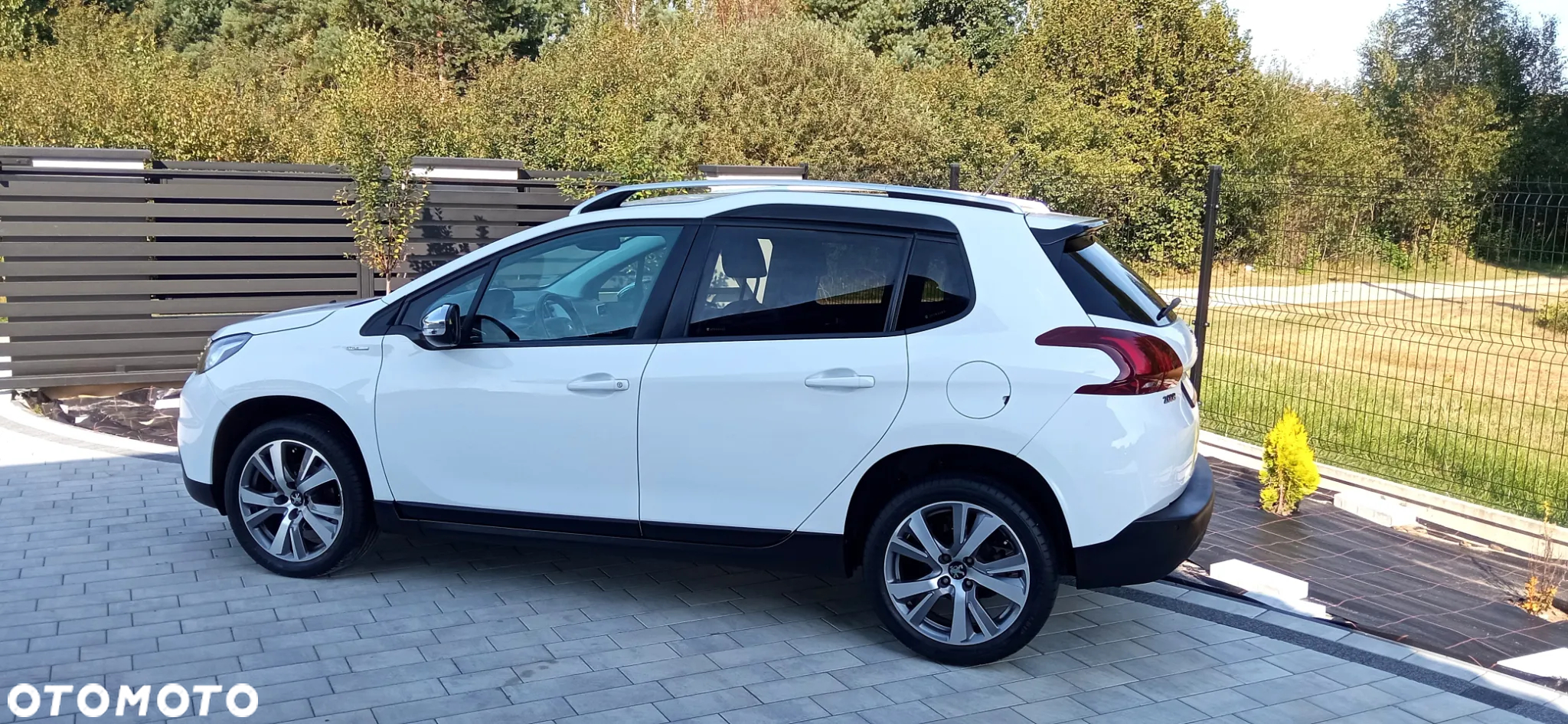 Peugeot 2008 PureTech 82 Style - 5