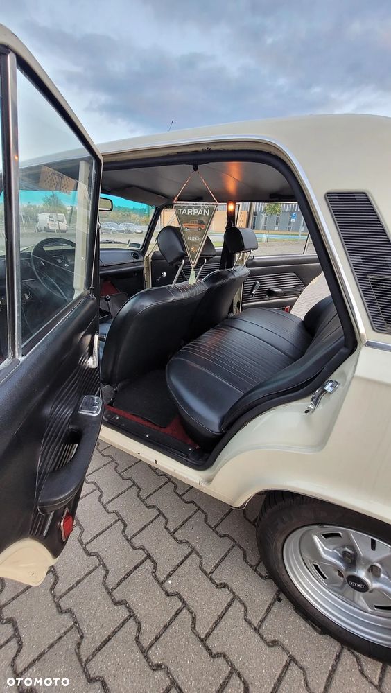Fiat 125p - 23