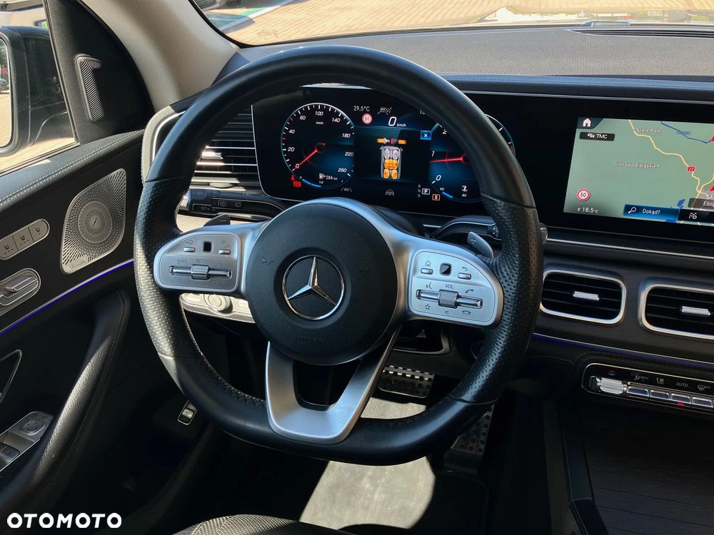 Mercedes-Benz GLS - 24