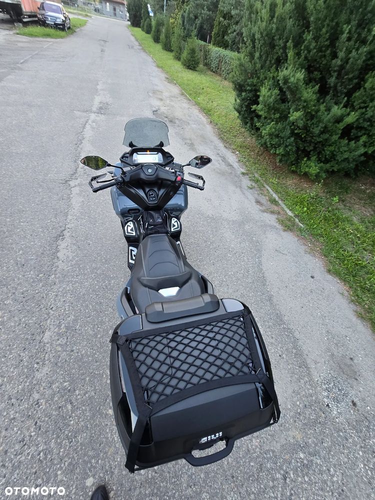 Yamaha Tricity - 7