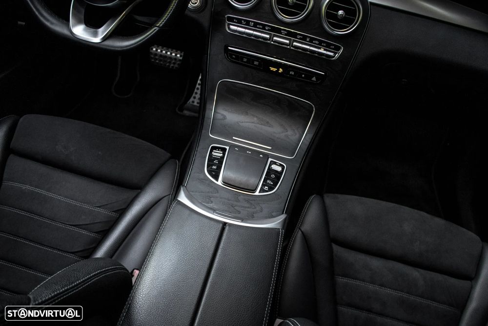 Mercedes-Benz GLC 300 de 4Matic 9G-TRONIC AMG Line - 36