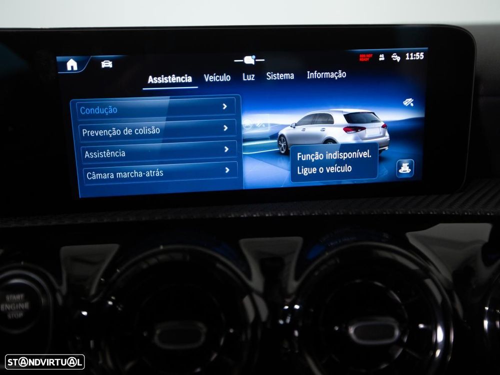 Mercedes-Benz A 250 e - 32