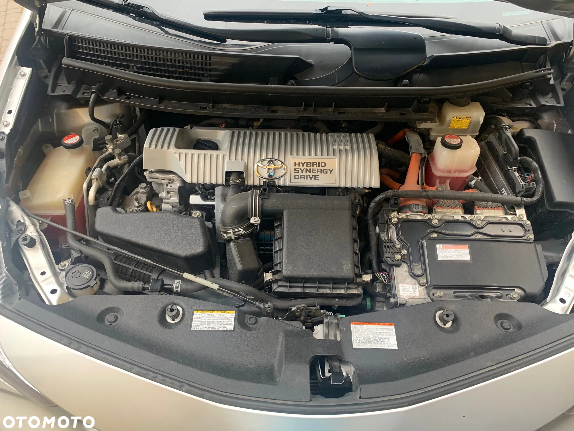 Toyota Prius+ (Hybrid) Life - 21