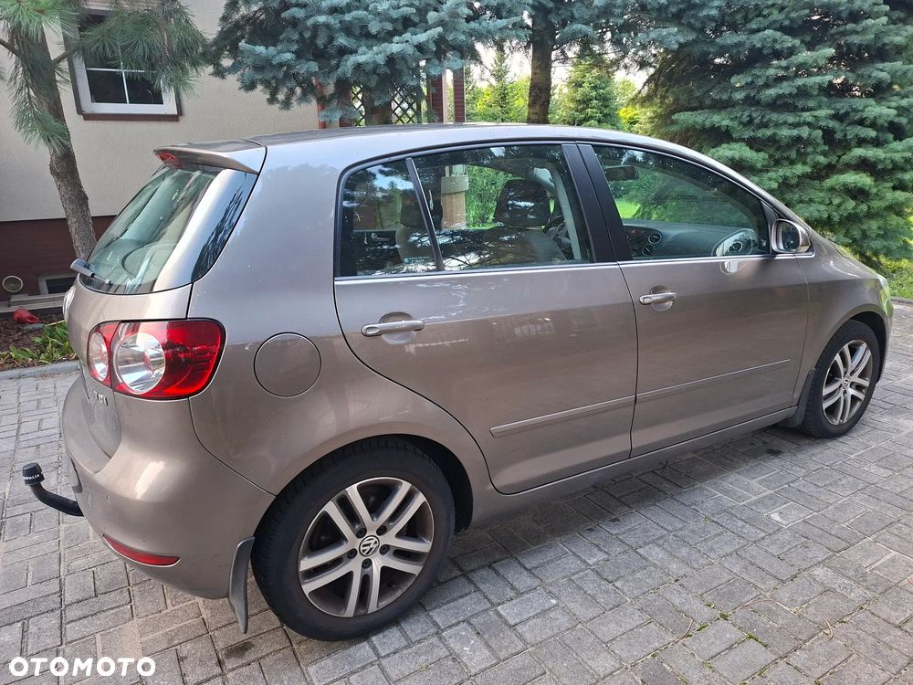 Volkswagen Golf Plus 2.0 TDI Comfortline - 6