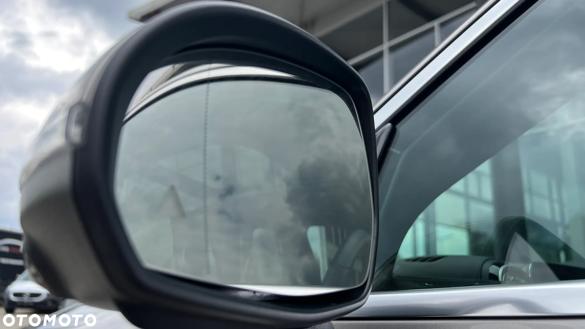 Mercedes-Benz GLC 300 e 4-Matic Avantgarde - 17