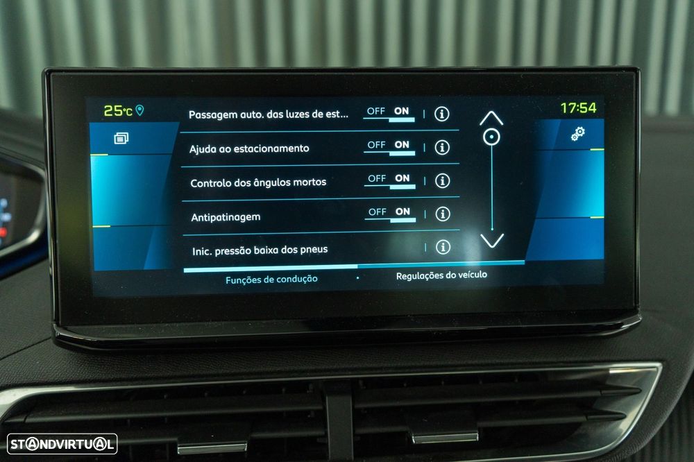 Peugeot 3008 1.6 Hybrid Allure e-EAT8 - 14