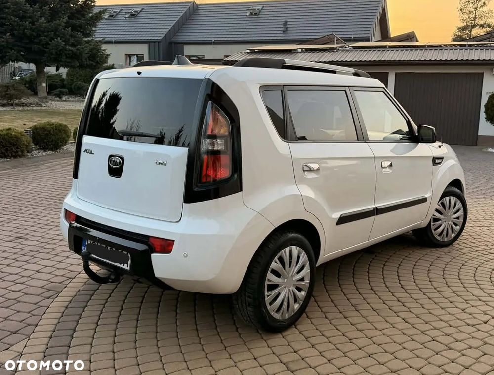 Kia Soul 1.6 CRDI M - 20
