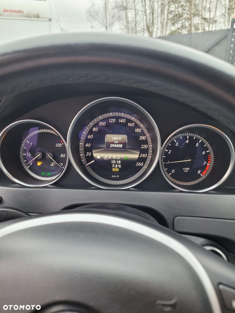 Mercedes-Benz Klasa C 180 7G-TRONIC - 16