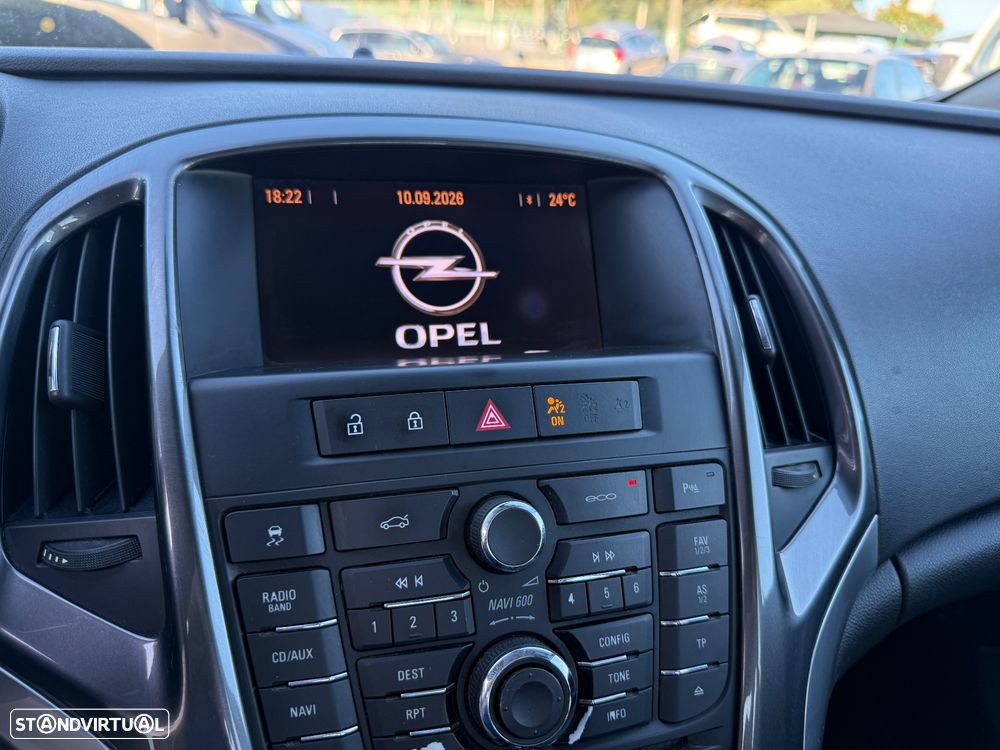 Opel Astra 1.7 CDTi Cosmo Start/Stop - 11