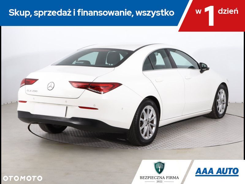 Mercedes-Benz CLA - 6