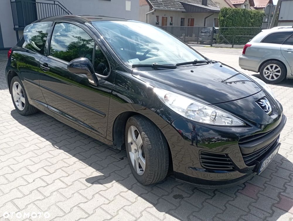 Peugeot 207 70 HDi FAP Filou - 2