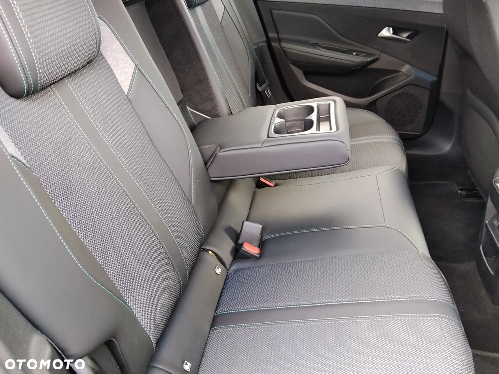 Peugeot 308 PureTech 130 GPF Stop & Start Allure Pack - 22