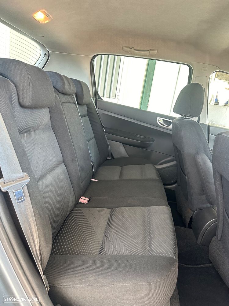 Peugeot 307 1.6 Executive Auto. - 29