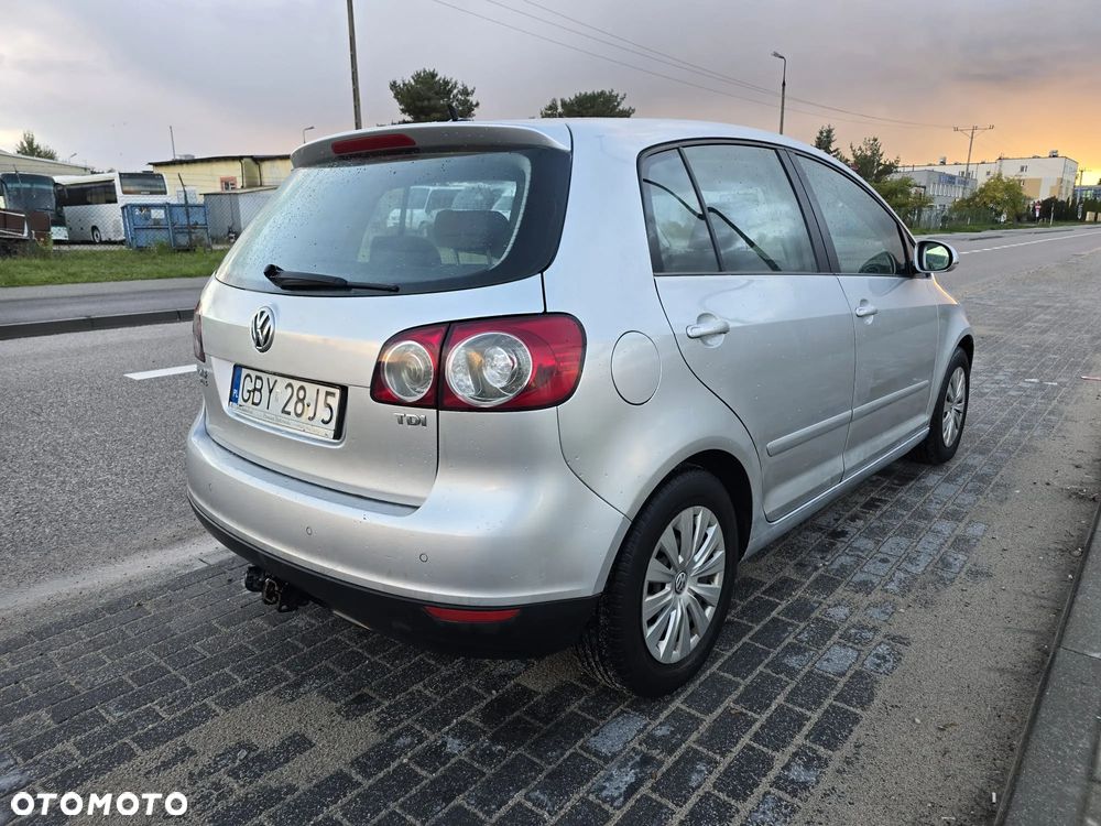 Volkswagen Golf Plus 1.9 TDI Trendline - 6